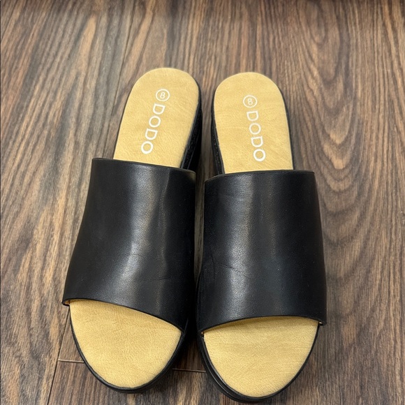 Dodo Shoes - Black Women's Mules